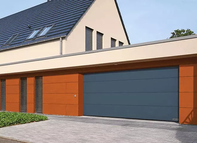 Гаражные секционные ворота Hörmann Renomatic 42